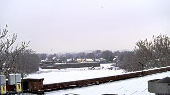 Weather camera view of Haverstraw Elementary School.