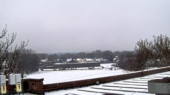 Weather camera view of Haverstraw Elementary School.