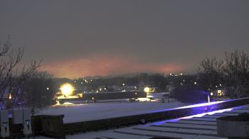 Weather camera view of Haverstraw Elementary School.