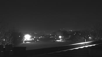 Weather camera view of Haverstraw Elementary School.