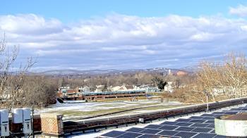 Weather camera view of Haverstraw Elementary School.