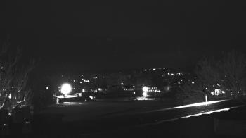 Weather camera view of Haverstraw Elementary School.