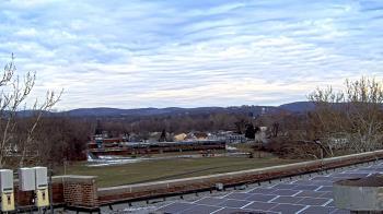 Weather camera view of Haverstraw Elementary School.