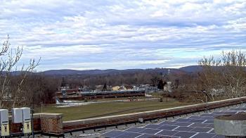 Weather camera view of Haverstraw Elementary School.