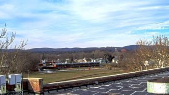 Weather camera view of Haverstraw Elementary School.