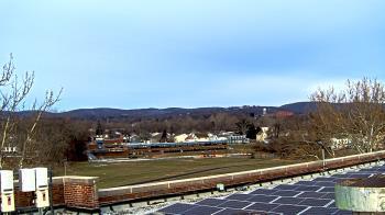 Weather camera view of Haverstraw Elementary School.