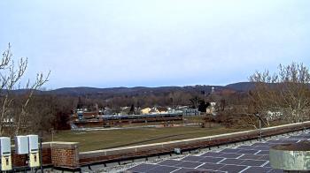 Weather camera view of Haverstraw Elementary School.