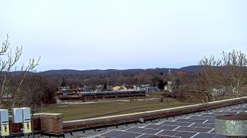 Weather camera view of Haverstraw Elementary School.