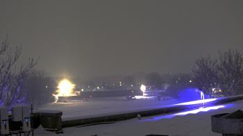 Weather camera view of Haverstraw Elementary School.