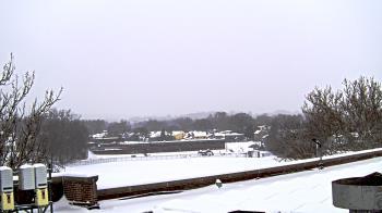 Weather camera view of Haverstraw Elementary School.