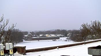 Weather camera view of Haverstraw Elementary School.