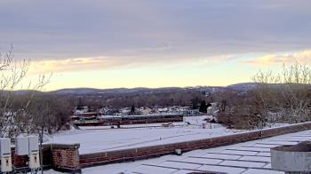 Weather camera view of Haverstraw Elementary School.