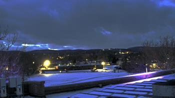 Weather camera view of Haverstraw Elementary School.
