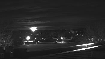 Weather camera view of Haverstraw Elementary School.