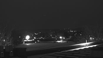 Weather camera view of Haverstraw Elementary School.