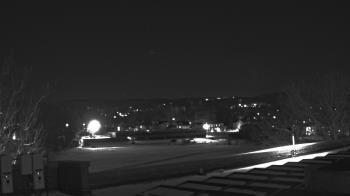 Weather camera view of Haverstraw Elementary School.