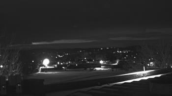 Weather camera view of Haverstraw Elementary School.