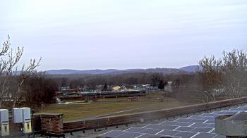 Weather camera view of Haverstraw Elementary School.