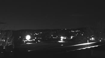 Weather camera view of Haverstraw Elementary School.