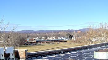 Weather camera view of Haverstraw Elementary School.