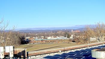 Weather camera view of Haverstraw Elementary School.