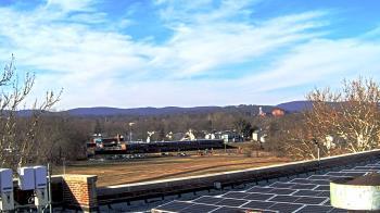 Weather camera view of Haverstraw Elementary School.