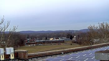 Weather camera view of Haverstraw Elementary School.