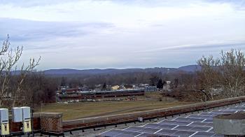 Weather camera view of Haverstraw Elementary School.