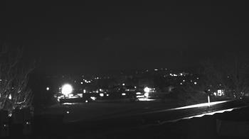 Weather camera view of Haverstraw Elementary School.