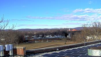 Weather camera view of Haverstraw Elementary School.