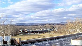 Weather camera view of Haverstraw Elementary School.