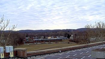 Weather camera view of Haverstraw Elementary School.