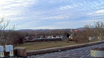 Weather camera view of Haverstraw Elementary School.