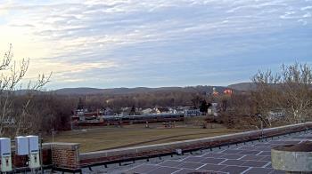 Weather camera view of Haverstraw Elementary School.