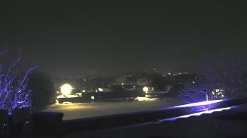 Weather camera view of Haverstraw Elementary School.