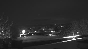 Weather camera view of Haverstraw Elementary School.