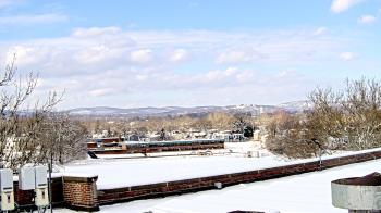 Weather camera view of Haverstraw Elementary School.