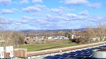 Weather camera view of Haverstraw Elementary School.