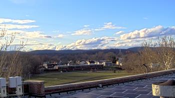 Weather camera view of Haverstraw Elementary School.