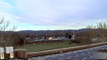 Weather camera view of Haverstraw Elementary School.