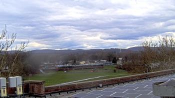 Weather camera view of Haverstraw Elementary School.