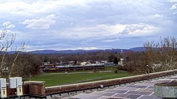 Weather camera view of Haverstraw Elementary School.