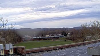 Weather camera view of Haverstraw Elementary School.