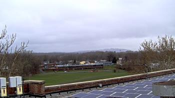 Weather camera view of Haverstraw Elementary School.