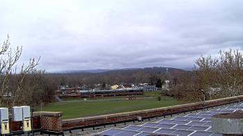 Weather camera view of Haverstraw Elementary School.