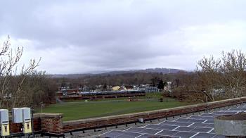 Weather camera view of Haverstraw Elementary School.