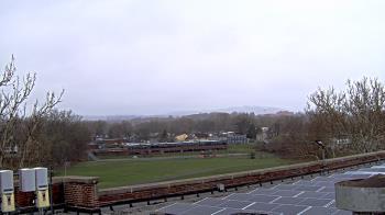 Weather camera view of Haverstraw Elementary School.