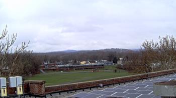 Weather camera view of Haverstraw Elementary School.