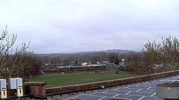 Weather camera view of Haverstraw Elementary School.