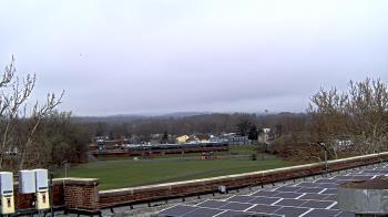 Weather camera view of Haverstraw Elementary School.